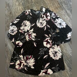 White House Black Market blouse